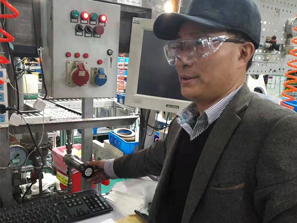 上海知名企业采购10台卫生级草莓福利导航和高压草莓福利导航